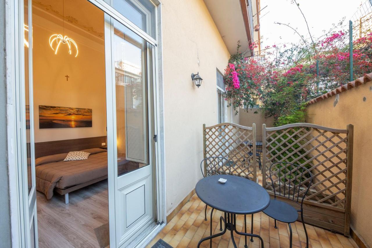 B&B Ambitious CTA Eksteriør bilde