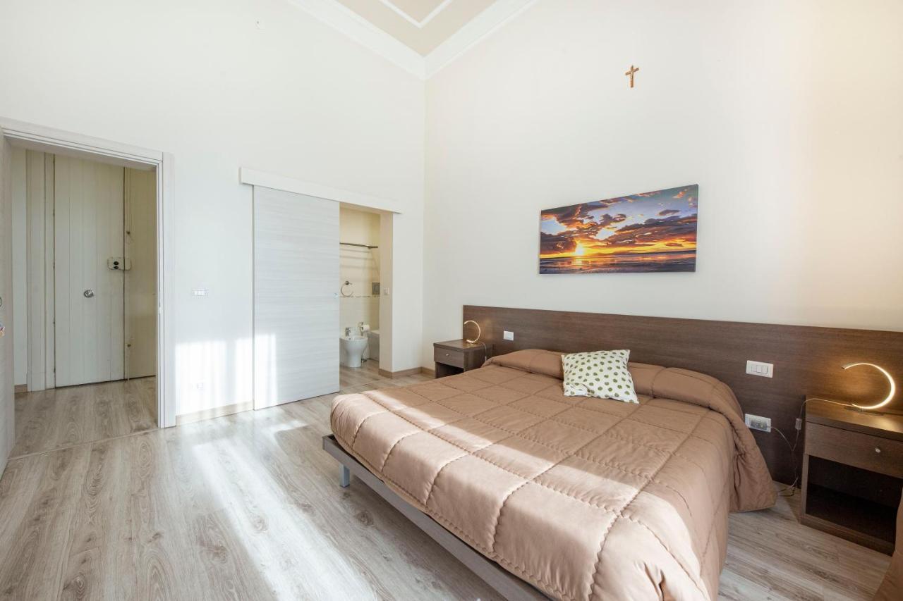 B&B Ambitious CTA Eksteriør bilde